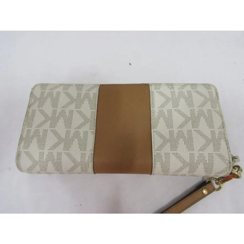 Michael Kors MK Jet Set Monogram Cream and Brown Zip Wallet